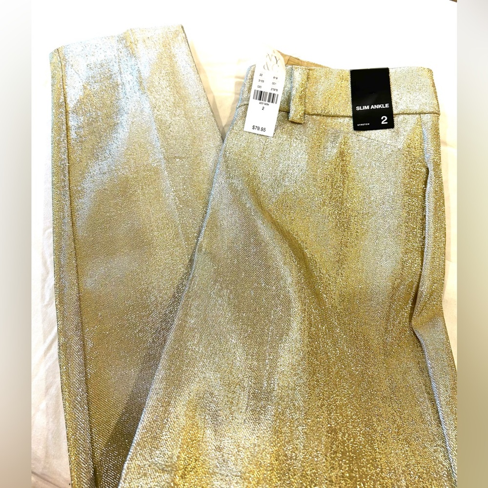 NWT New York & Co Seventh Ave Design Gold Capri